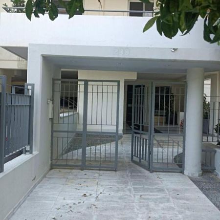 Stavros Niarhos Apartment Athen Exterior foto